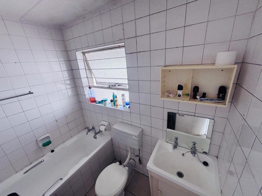 1 Bedroom Property for Sale in Krugersdorp North Gauteng