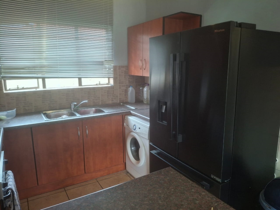 3 Bedroom Property for Sale in Greenhills Gauteng