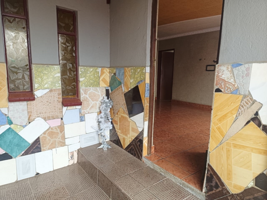 2 Bedroom Property for Sale in Toekomsrus Gauteng
