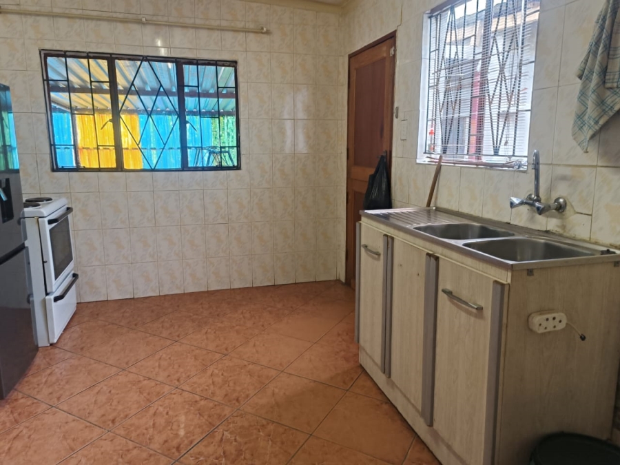 2 Bedroom Property for Sale in Toekomsrus Gauteng