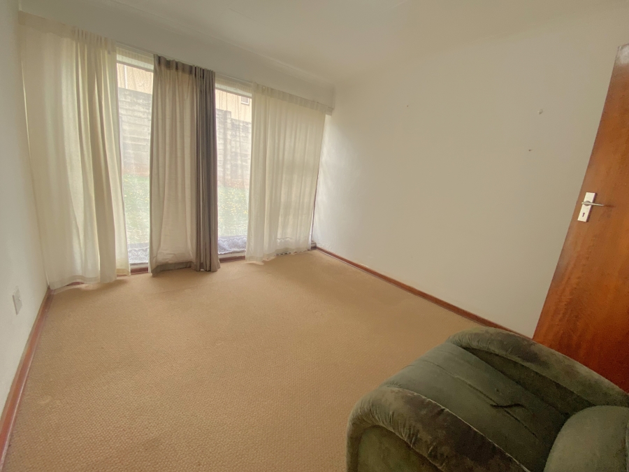 4 Bedroom Property for Sale in Wilro Park Gauteng