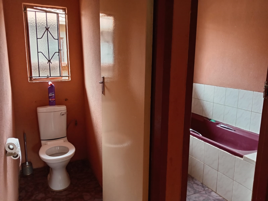 3 Bedroom Property for Sale in Protea Glen Gauteng
