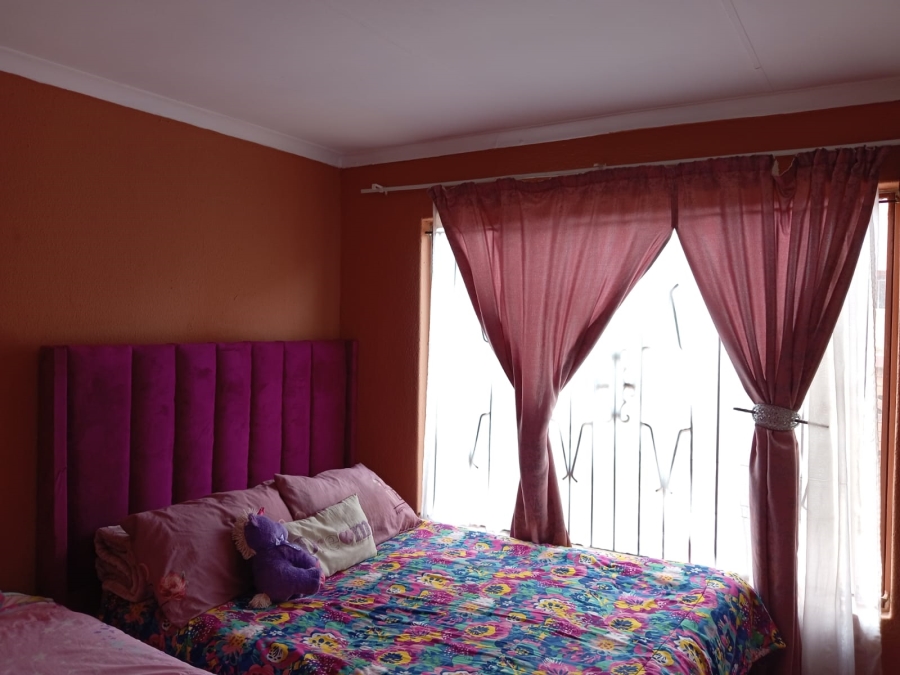 3 Bedroom Property for Sale in Protea Glen Gauteng