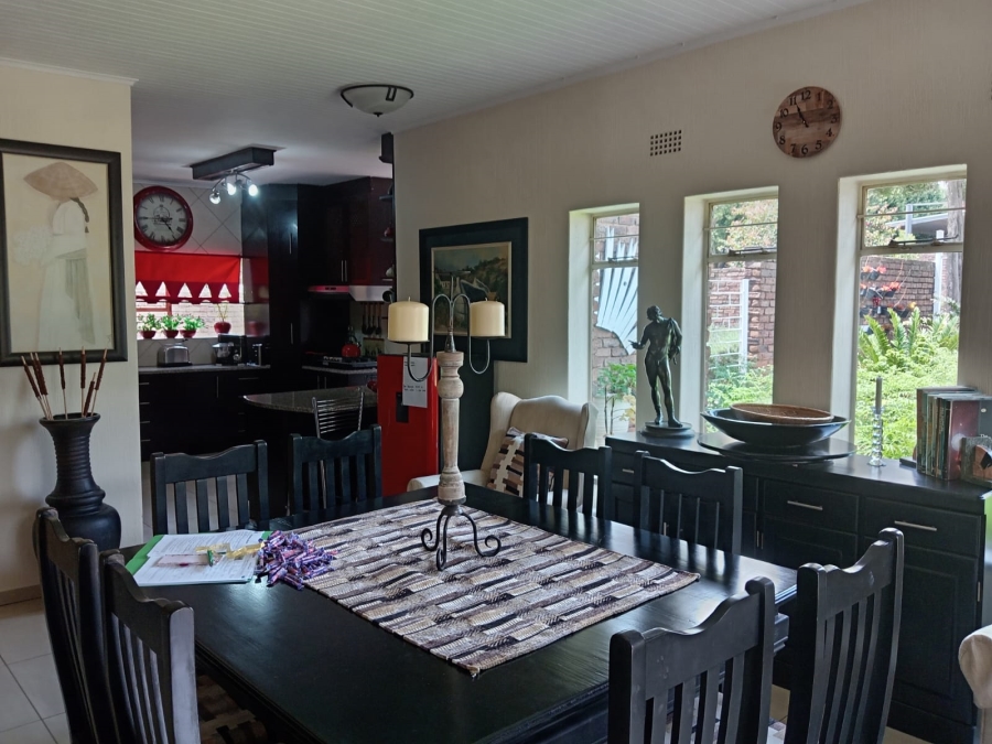 4 Bedroom Property for Sale in Rant En Dal Gauteng