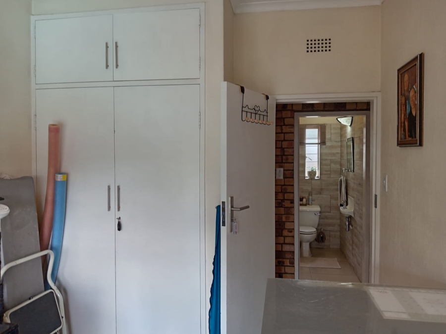 4 Bedroom Property for Sale in Rant En Dal Gauteng