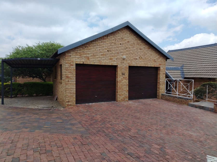 3 Bedroom Property for Sale in Noordheuwel Gauteng