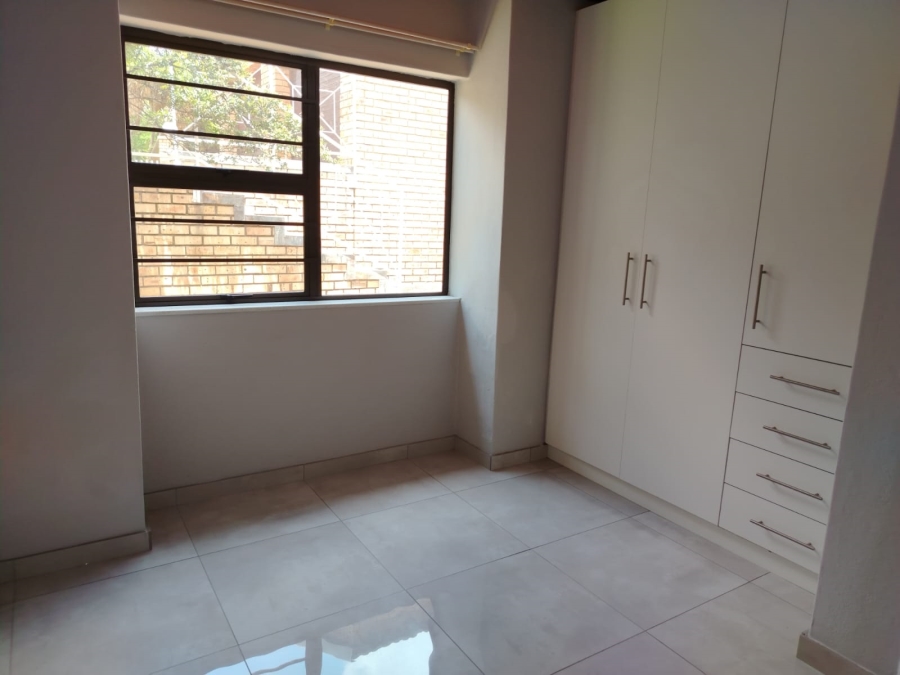 3 Bedroom Property for Sale in Noordheuwel Gauteng