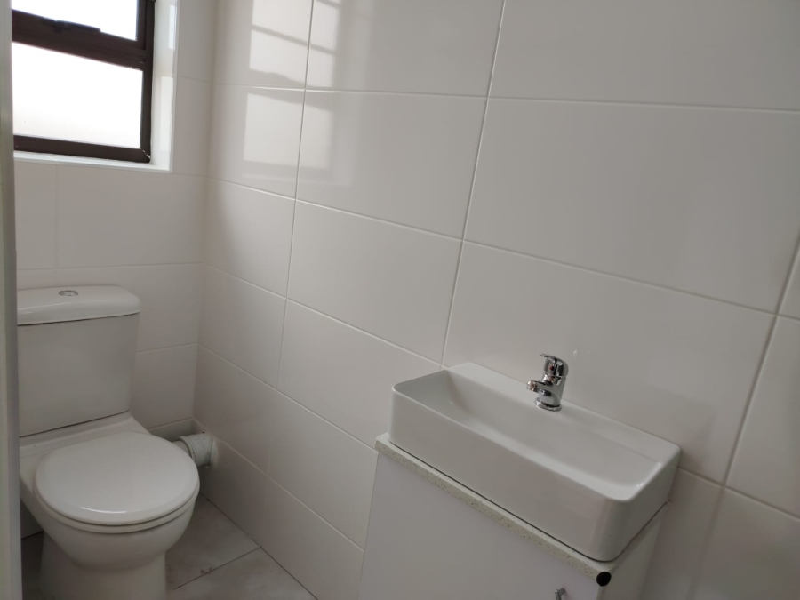 3 Bedroom Property for Sale in Noordheuwel Gauteng