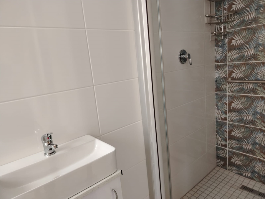 3 Bedroom Property for Sale in Noordheuwel Gauteng