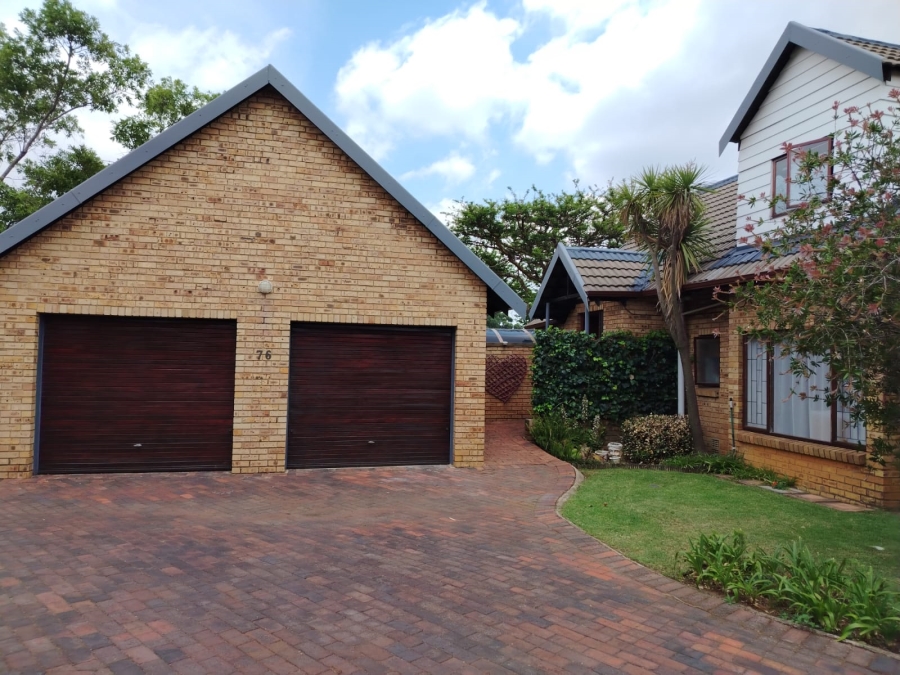 3 Bedroom Property for Sale in Noordheuwel Gauteng