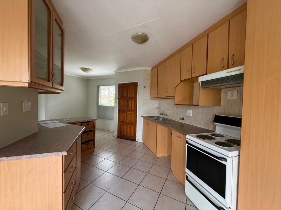 2 Bedroom Property for Sale in Radiokop Gauteng