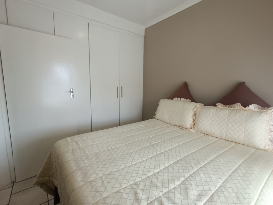 2 Bedroom Property for Sale in Wentworth Park Gauteng