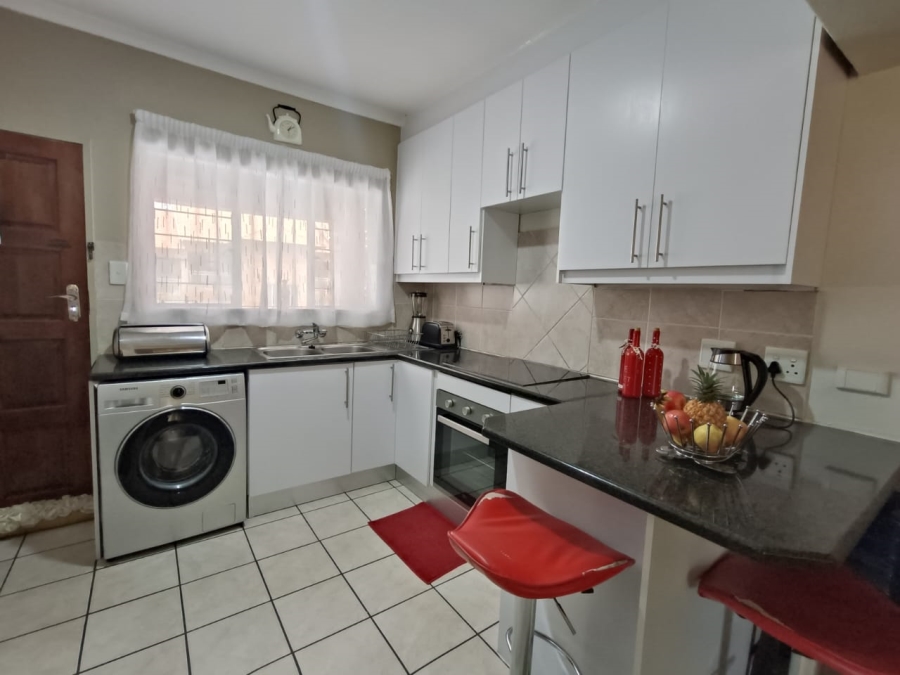 2 Bedroom Property for Sale in Wentworth Park Gauteng