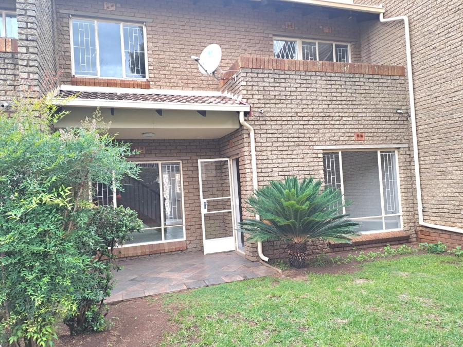 3 Bedroom Property for Sale in Florida Park Gauteng