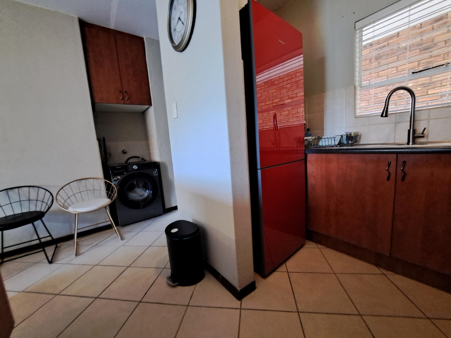 To Let 2 Bedroom Property for Rent in Honeydew Gauteng