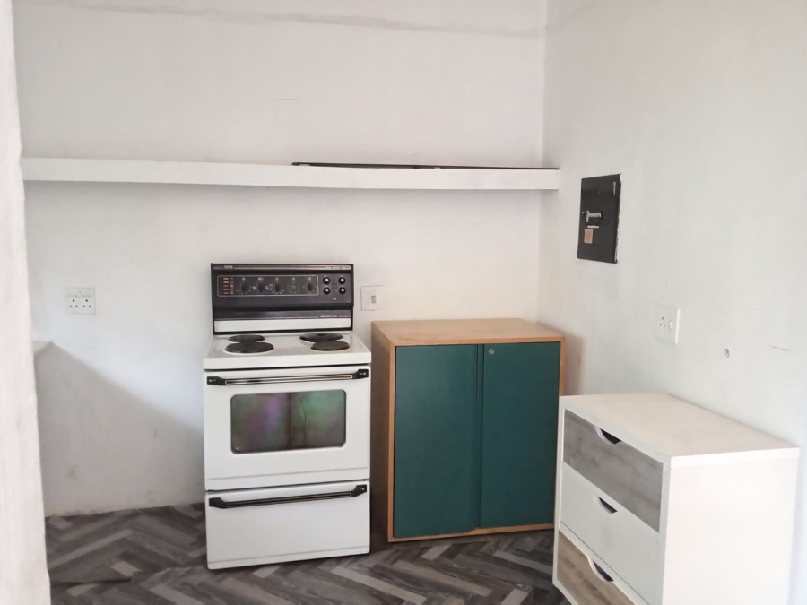 To Let 1 Bedroom Property for Rent in Windsor East Gauteng