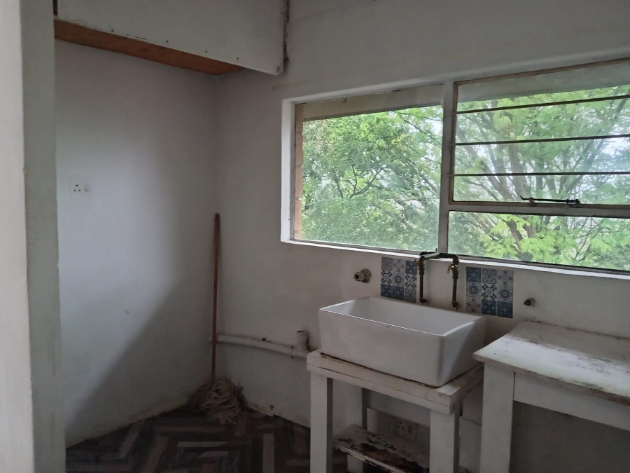 To Let 1 Bedroom Property for Rent in Windsor East Gauteng