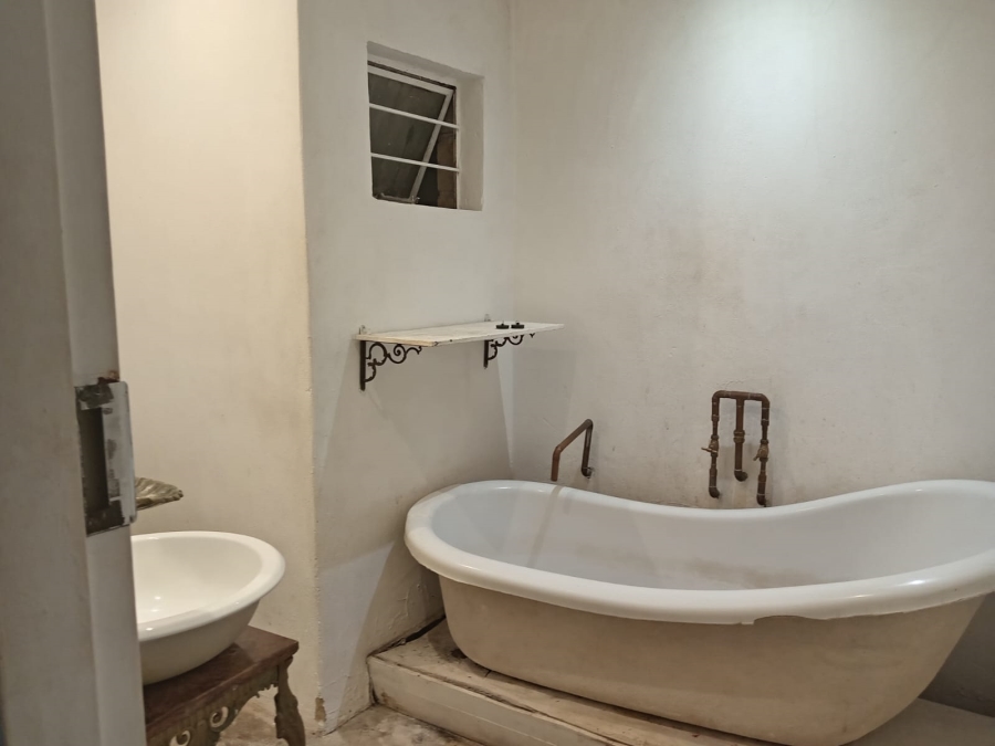 To Let 1 Bedroom Property for Rent in Windsor East Gauteng