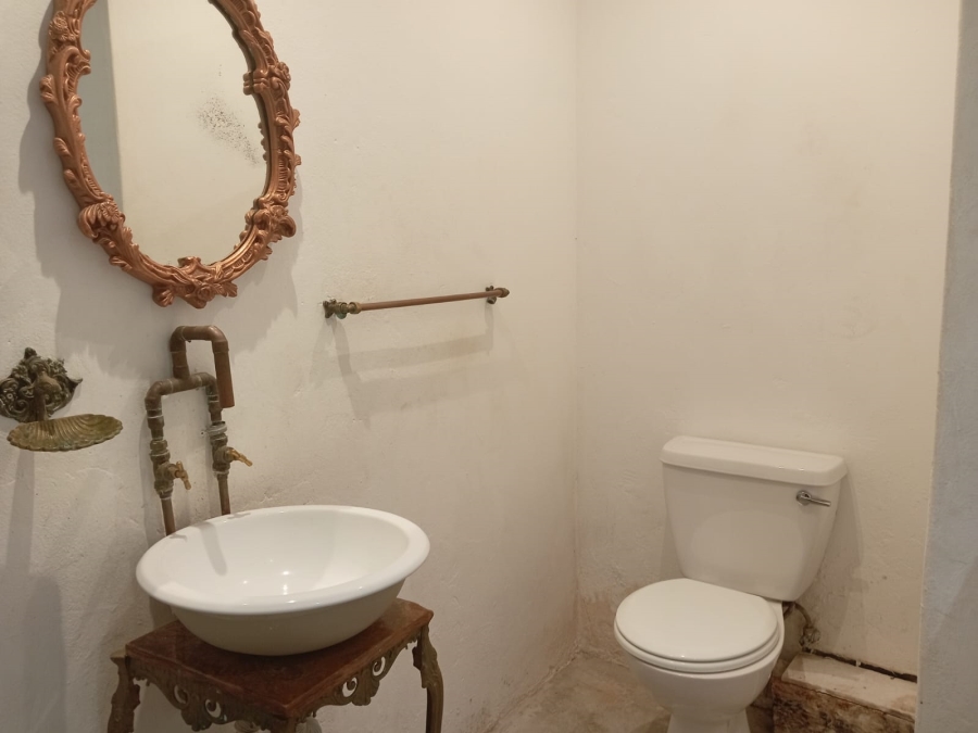 To Let 1 Bedroom Property for Rent in Windsor East Gauteng