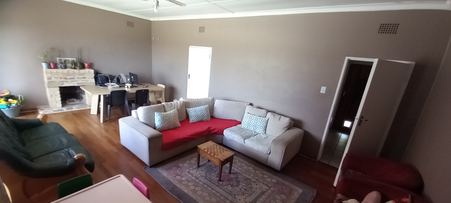 3 Bedroom Property for Sale in Kenmare Gauteng