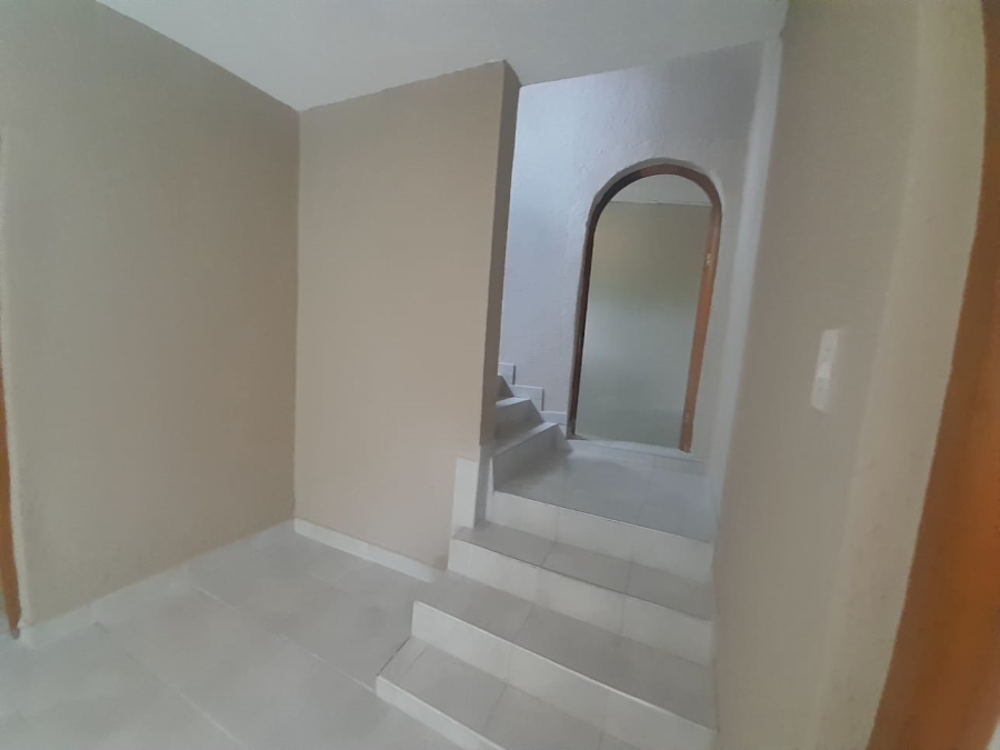 To Let 4 Bedroom Property for Rent in Randpark Ridge Gauteng