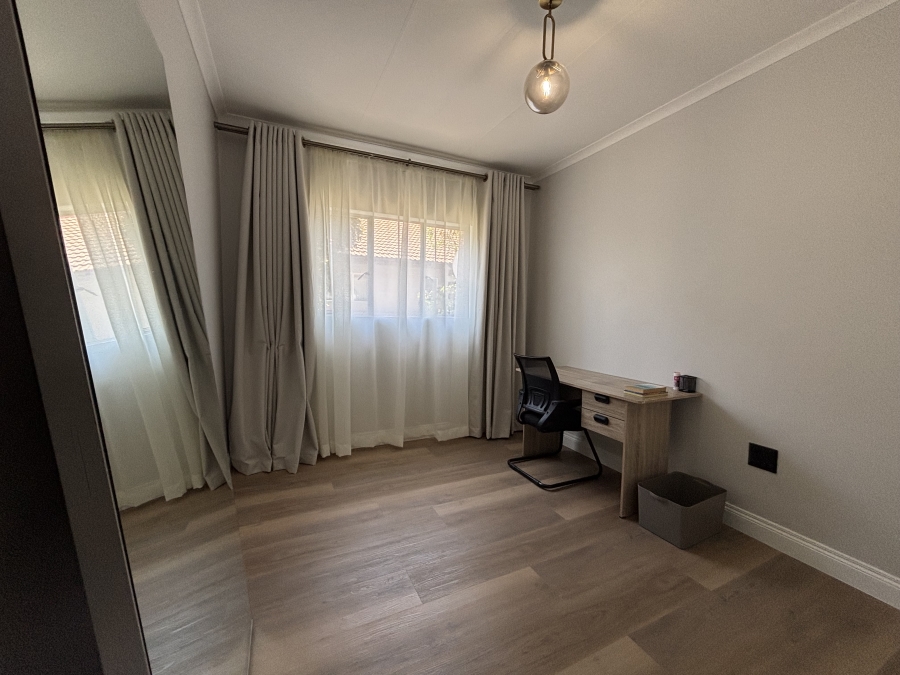 To Let 2 Bedroom Property for Rent in Noordhang Gauteng