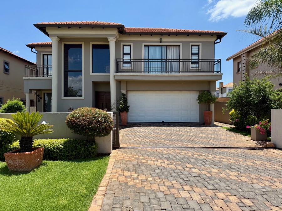 3 Bedroom Property for Sale in Wildtuinpark Gauteng
