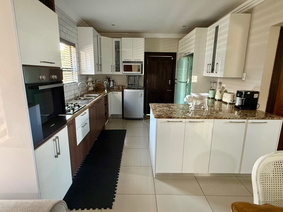 3 Bedroom Property for Sale in Wildtuinpark Gauteng
