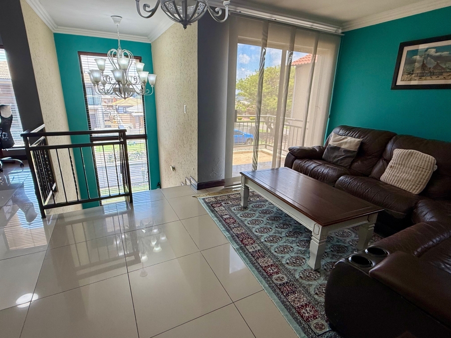 3 Bedroom Property for Sale in Wildtuinpark Gauteng