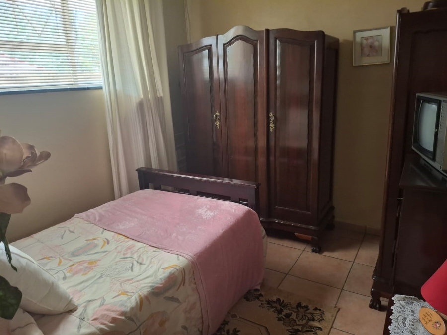 2 Bedroom Property for Sale in Greenhills Gauteng