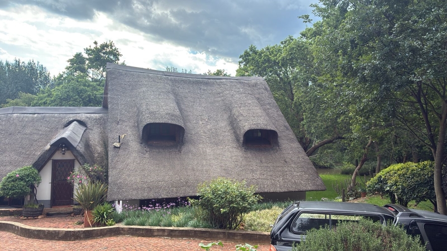 4 Bedroom Property for Sale in Muldersdrift Gauteng