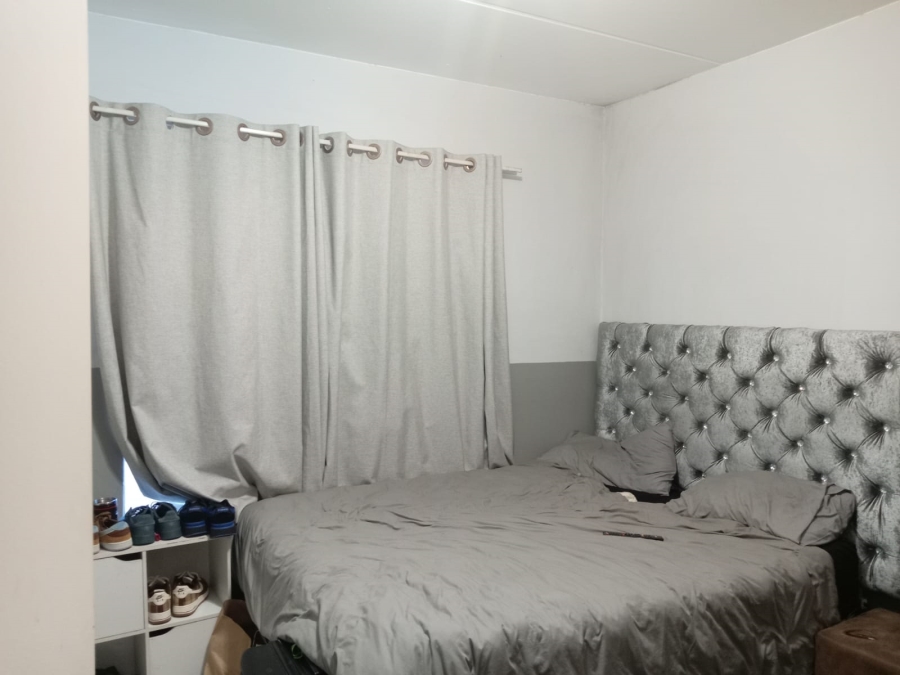 2 Bedroom Property for Sale in Honeydew Gauteng