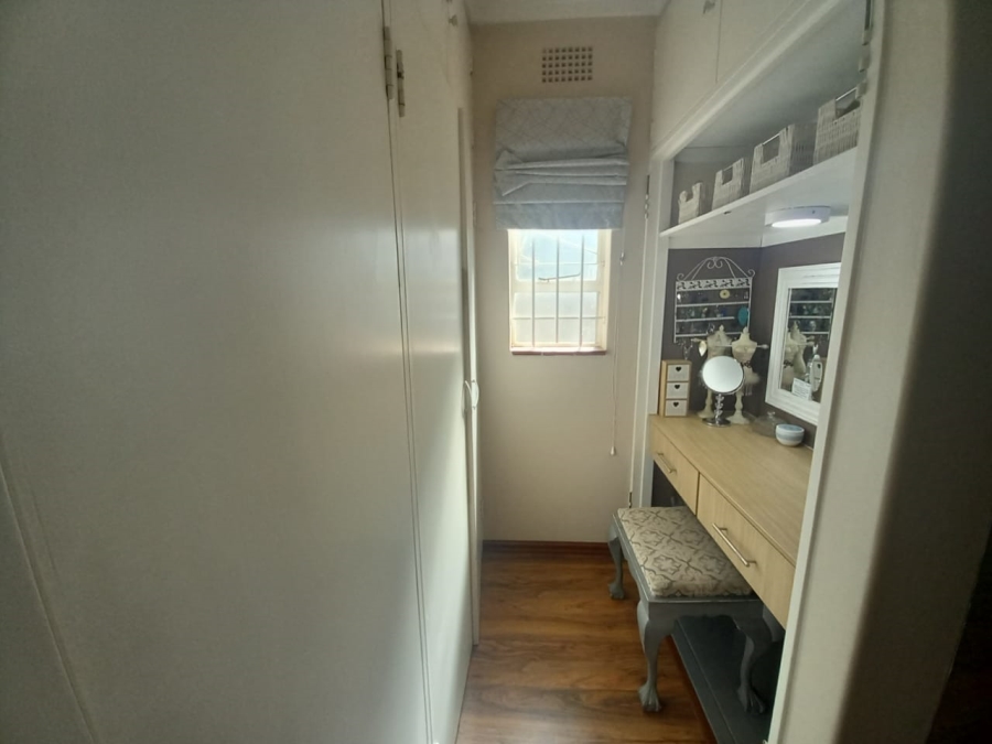 To Let 3 Bedroom Property for Rent in Horison Gauteng