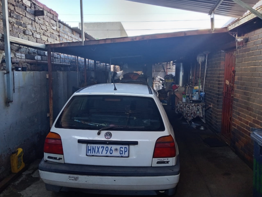 3 Bedroom Property for Sale in Lenasia Ext 13 Gauteng