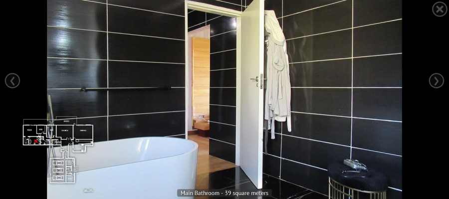 6 Bedroom Property for Sale in Roodekrans Gauteng