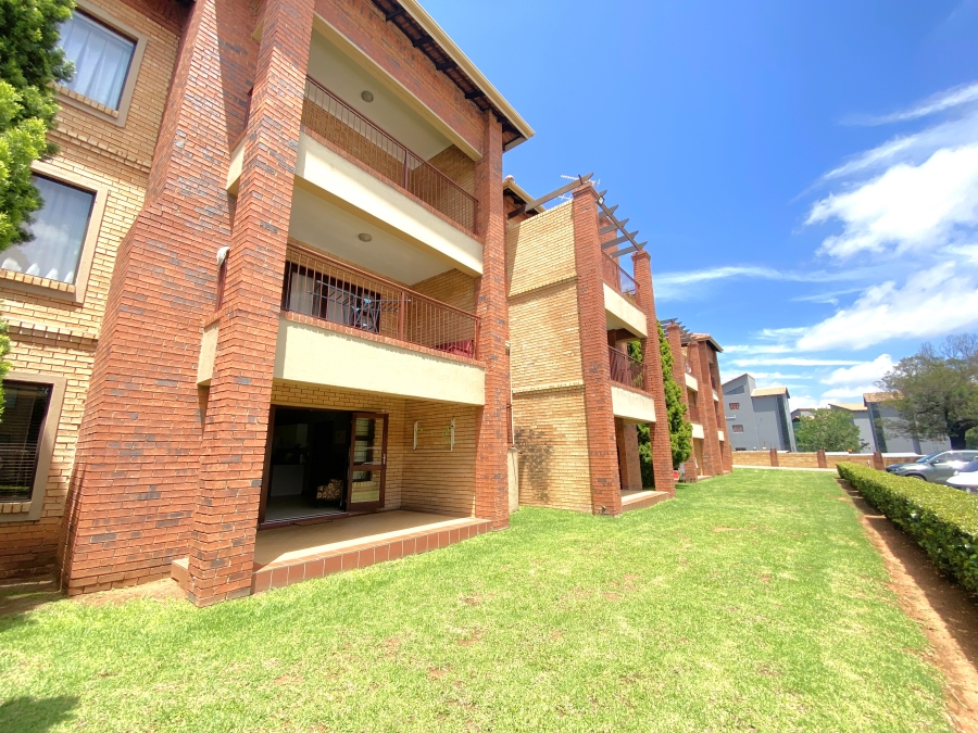 2 Bedroom Property for Sale in Honeydew Grove Gauteng