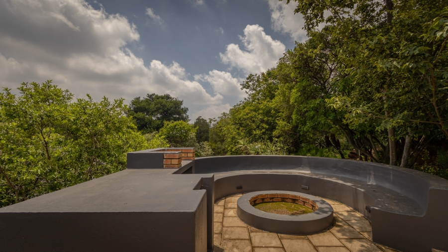 3 Bedroom Property for Sale in Wilro Park Gauteng