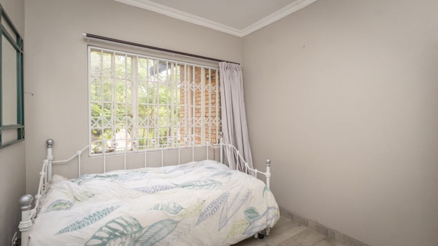 3 Bedroom Property for Sale in Wilro Park Gauteng