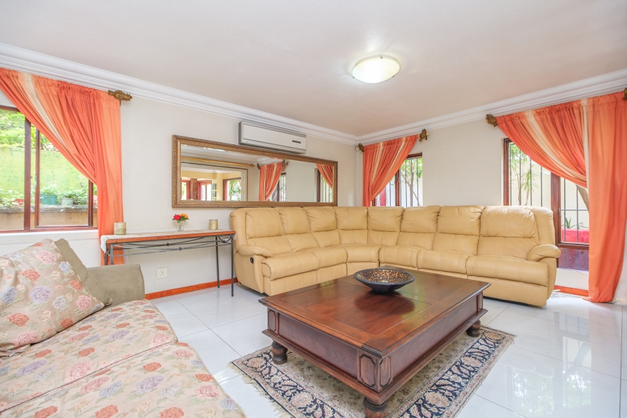 To Let 4 Bedroom Property for Rent in Noordwyk Gauteng