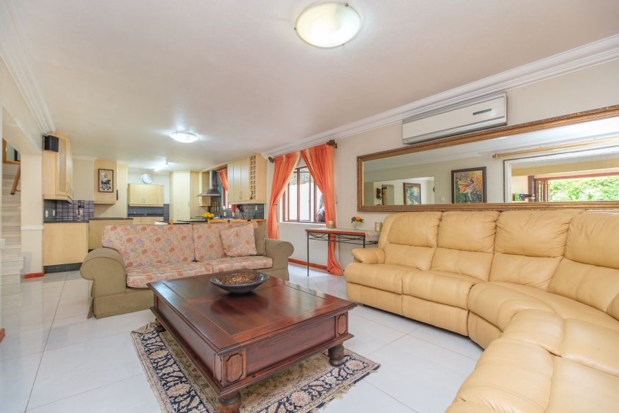 To Let 4 Bedroom Property for Rent in Noordwyk Gauteng