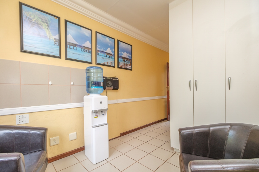 To Let 4 Bedroom Property for Rent in Noordwyk Gauteng