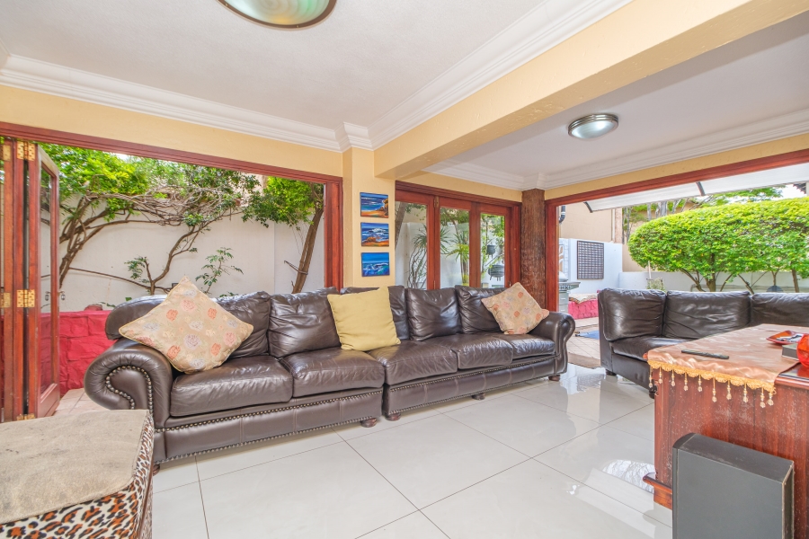 To Let 4 Bedroom Property for Rent in Noordwyk Gauteng