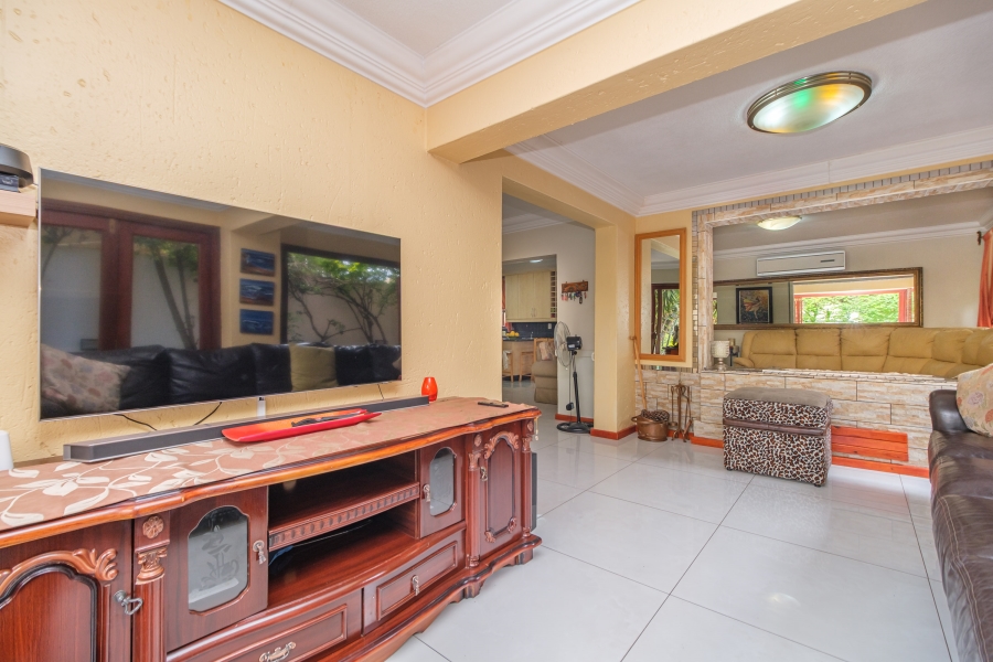 To Let 4 Bedroom Property for Rent in Noordwyk Gauteng