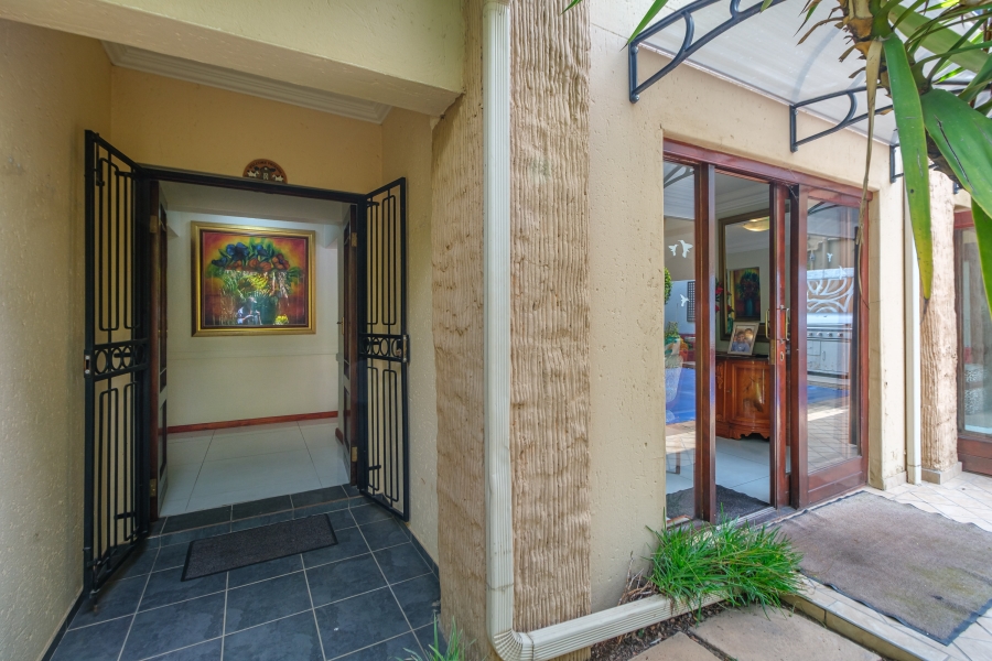 To Let 4 Bedroom Property for Rent in Noordwyk Gauteng