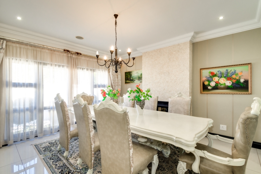 To Let 5 Bedroom Property for Rent in Dainfern Golf Estate Gauteng