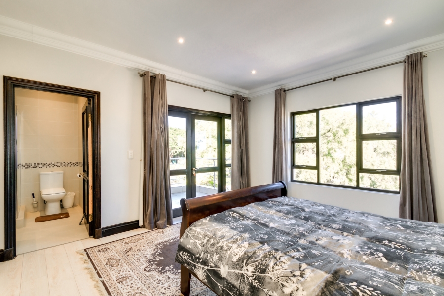 To Let 5 Bedroom Property for Rent in Dainfern Golf Estate Gauteng