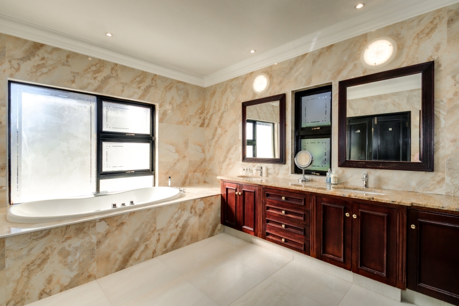 To Let 5 Bedroom Property for Rent in Dainfern Golf Estate Gauteng