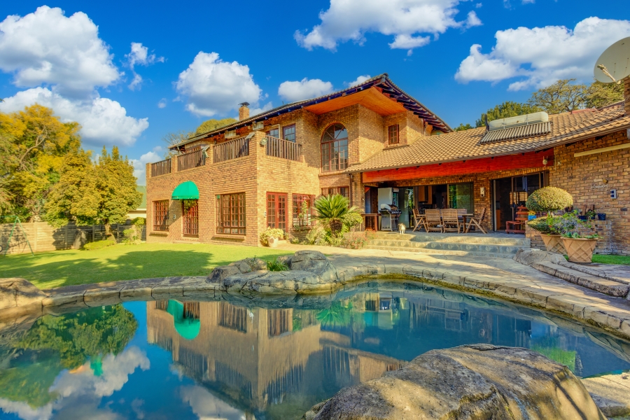 5 Bedroom Property for Sale in Fourways Gauteng