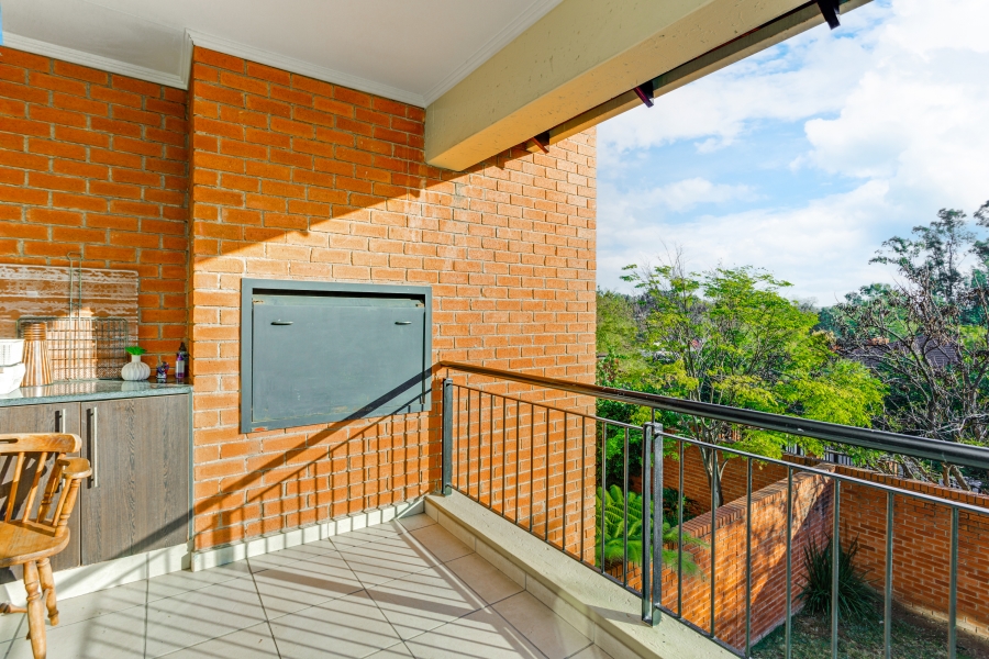 3 Bedroom Property for Sale in Douglasdale Gauteng