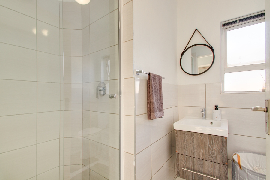 2 Bedroom Property for Sale in Craigavon Gauteng